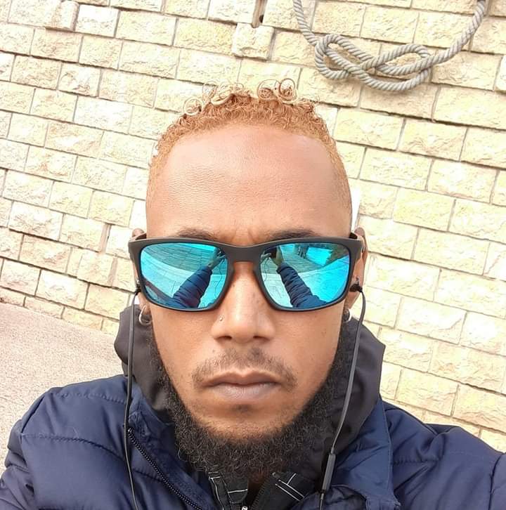 Junaid - Chimay - Hainaut | Rencontre libertine