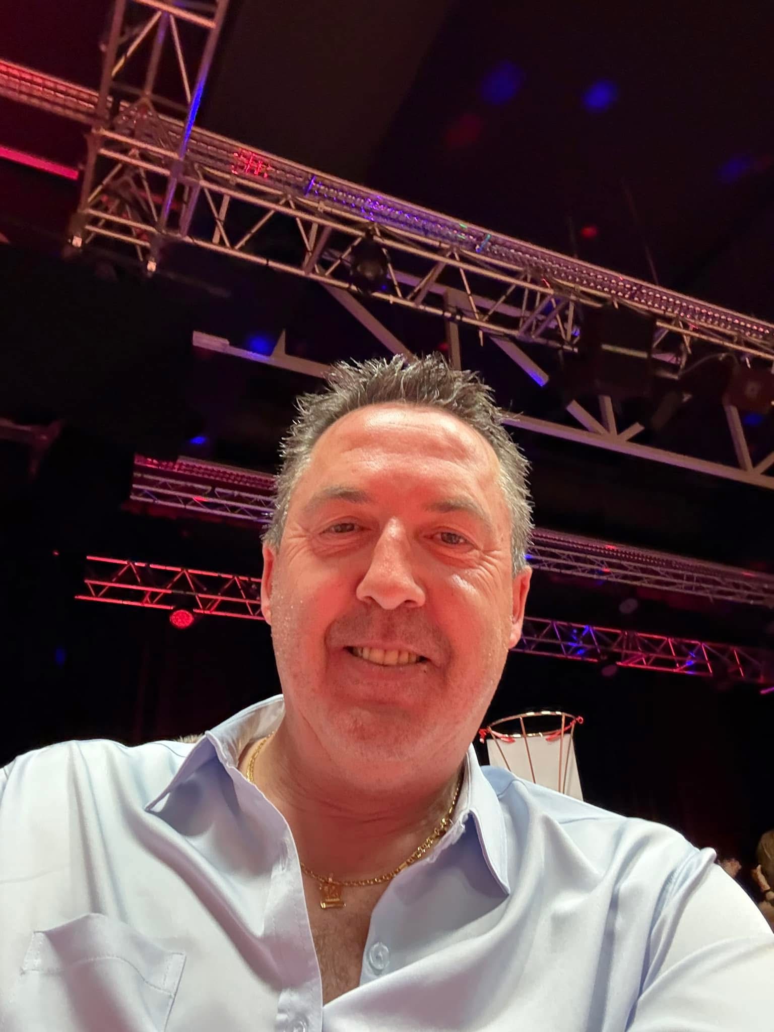 Kewen - Manage - Hainaut | Rencontre libertine