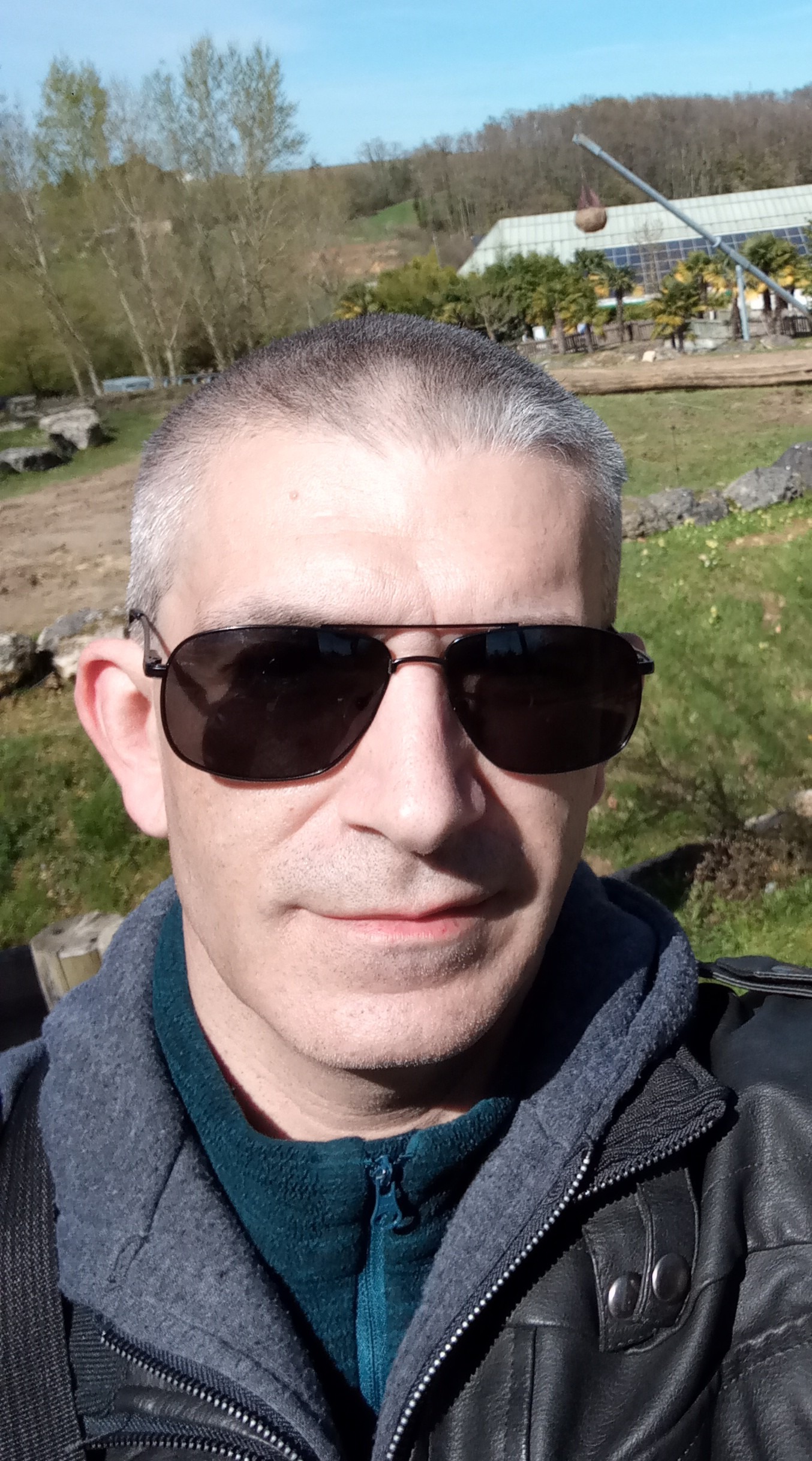 Faisal - Wellin - Luxembourg | Rencontre libertine